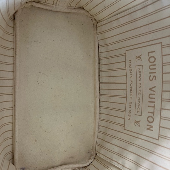 Authentic LV Damier Azur Neverfull MM - Picture 8 of 10